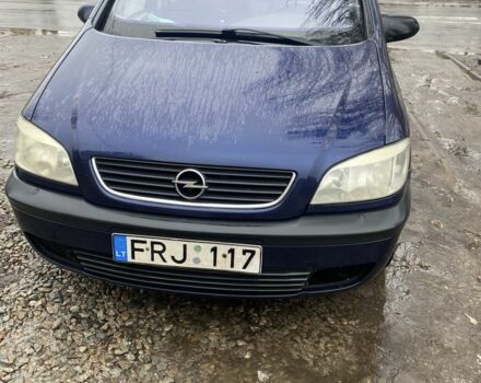 Синий Опель Зафира, объемом двигателя 2 л и пробегом 250 тыс. км за 2600 $, фото 1 на Automoto.ua
