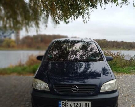 Синий Опель Зафира, объемом двигателя 1.6 л и пробегом 283 тыс. км за 3700 $, фото 1 на Automoto.ua