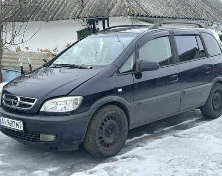 Синий Опель Зафира, объемом двигателя 2.2 л и пробегом 300 тыс. км за 2150 $, фото 1 на Automoto.ua