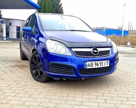 Синий Опель Зафира, объемом двигателя 1.9 л и пробегом 430 тыс. км за 4800 $, фото 1 на Automoto.ua