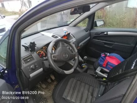 Опель Зафира 2006 в Новорад-Волынском на Automoto.ua Синий Опель Зафира, объемом двигателя 1 л и пробегом 350 тыс. км за 5000 $, фото 1 на Automoto.ua