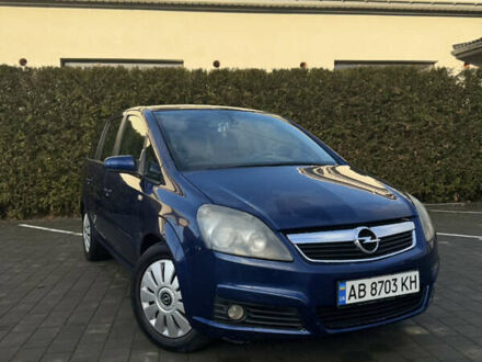 Синій Опель Зафіра, об'ємом двигуна 2.2 л та пробігом 203 тис. км за 4799 $, фото 1 на Automoto.ua