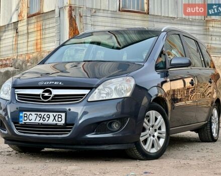 Синий Опель Зафира, объемом двигателя 1.7 л и пробегом 198 тыс. км за 6750 $, фото 1 на Automoto.ua