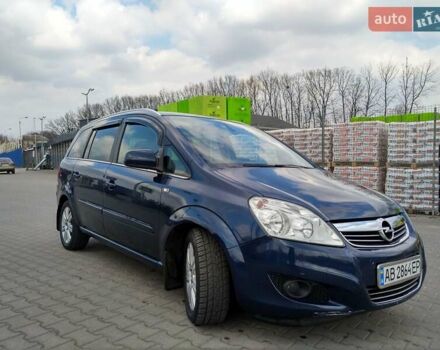 Синий Опель Зафира, объемом двигателя 1.7 л и пробегом 297 тыс. км за 5700 $, фото 1 на Automoto.ua