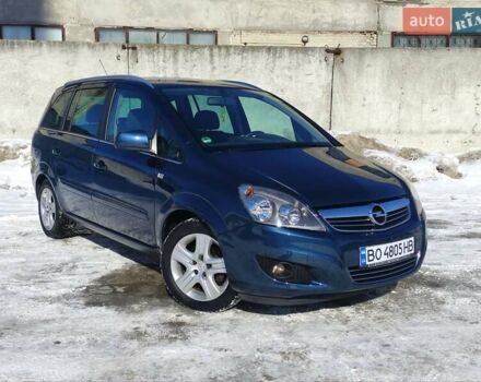 Синий Опель Зафира, объемом двигателя 1.6 л и пробегом 140 тыс. км за 7899 $, фото 1 на Automoto.ua