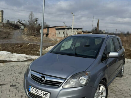 Синій Опель Зафіра, об'ємом двигуна 1.69 л та пробігом 242 тис. км за 7400 $, фото 1 на Automoto.ua