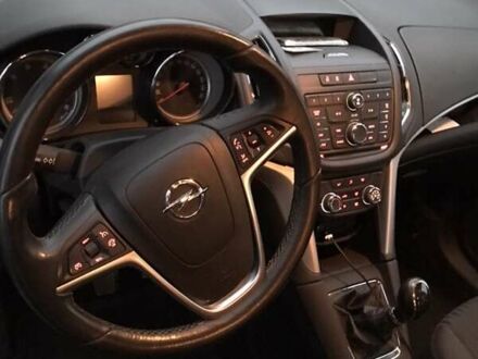 Синий Опель Зафира, объемом двигателя 1.96 л и пробегом 187 тыс. км за 10500 $, фото 1 на Automoto.ua