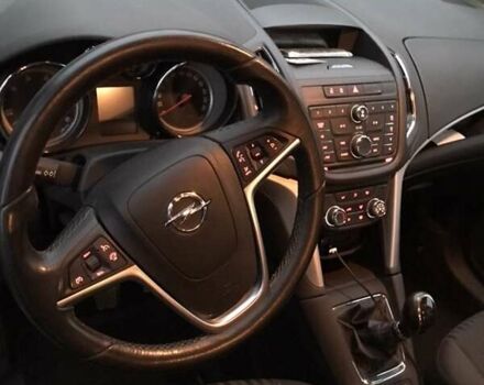 Синій Опель Зафіра, об'ємом двигуна 1.96 л та пробігом 187 тис. км за 10500 $, фото 1 на Automoto.ua