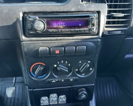 Зеленый Опель Зафира, объемом двигателя 1.6 л и пробегом 380 тыс. км за 2650 $, фото 7 на Automoto.ua