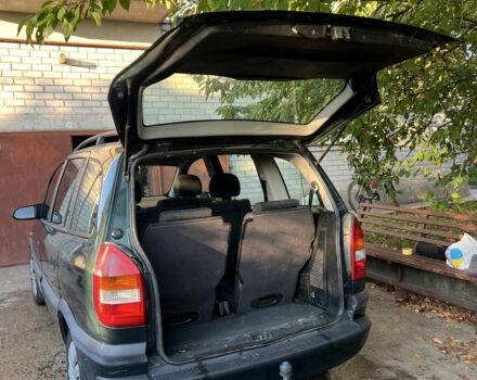 Зеленый Опель Зафира, объемом двигателя 1.8 л и пробегом 270 тыс. км за 3200 $, фото 4 на Automoto.ua