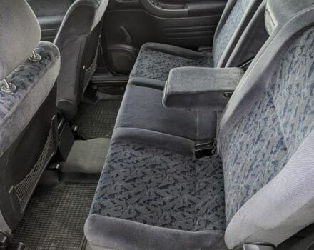 Зелений Опель Зафіра, об'ємом двигуна 1.6 л та пробігом 384 тис. км за 2450 $, фото 4 на Automoto.ua