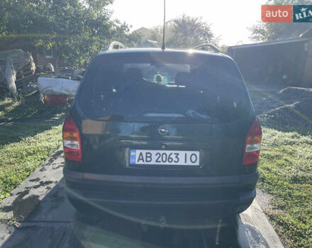 Зеленый Опель Зафира, объемом двигателя 1.8 л и пробегом 312 тыс. км за 3000 $, фото 2 на Automoto.ua