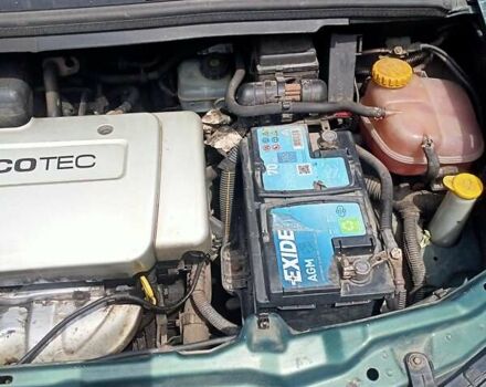 Зеленый Опель Зафира, объемом двигателя 1.6 л и пробегом 240 тыс. км за 3500 $, фото 9 на Automoto.ua