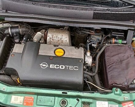 Зеленый Опель Зафира, объемом двигателя 2 л и пробегом 380 тыс. км за 3700 $, фото 7 на Automoto.ua