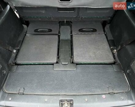 Зеленый Опель Зафира, объемом двигателя 2 л и пробегом 397 тыс. км за 3300 $, фото 12 на Automoto.ua