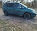 Зелений Опель Зафіра, об'ємом двигуна 2 л та пробігом 423 тис. км за 2610 $, фото 4 на Automoto.ua