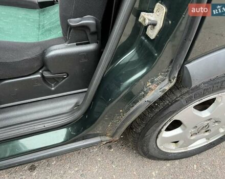 Зеленый Опель Зафира, объемом двигателя 2 л и пробегом 397 тыс. км за 3300 $, фото 15 на Automoto.ua