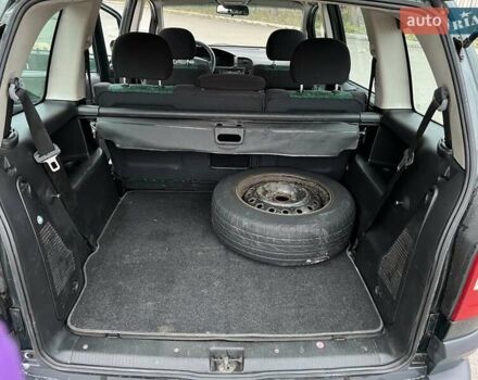 Зеленый Опель Зафира, объемом двигателя 2 л и пробегом 397 тыс. км за 3300 $, фото 13 на Automoto.ua