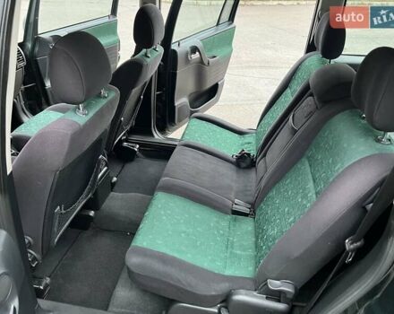 Зеленый Опель Зафира, объемом двигателя 2 л и пробегом 397 тыс. км за 3300 $, фото 8 на Automoto.ua