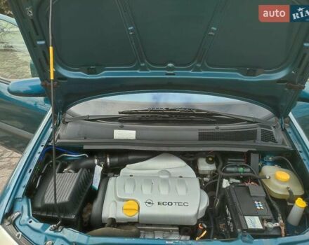 Зеленый Опель Зафира, объемом двигателя 1.8 л и пробегом 207 тыс. км за 5400 $, фото 42 на Automoto.ua
