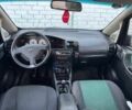 Зеленый Опель Зафира, объемом двигателя 2 л и пробегом 345 тыс. км за 3500 $, фото 9 на Automoto.ua