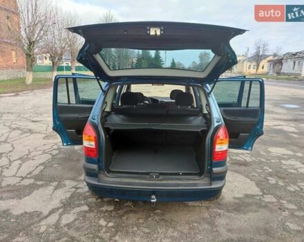 Зеленый Опель Зафира, объемом двигателя 1.8 л и пробегом 207 тыс. км за 5400 $, фото 15 на Automoto.ua