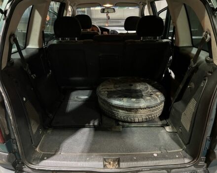 Зелений Опель Зафіра, об'ємом двигуна 2 л та пробігом 321 тис. км за 2200 $, фото 8 на Automoto.ua