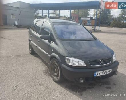 Зеленый Опель Зафира, объемом двигателя 2 л и пробегом 400 тыс. км за 3500 $, фото 5 на Automoto.ua