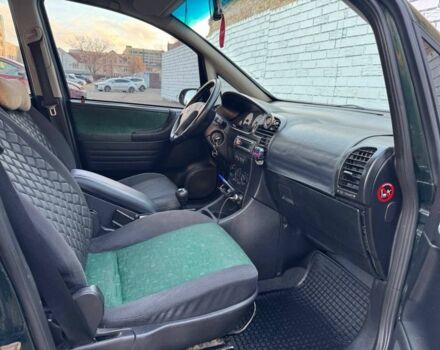 Зеленый Опель Зафира, объемом двигателя 2 л и пробегом 345 тыс. км за 3500 $, фото 16 на Automoto.ua