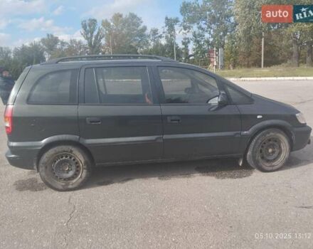 Зеленый Опель Зафира, объемом двигателя 2 л и пробегом 400 тыс. км за 3500 $, фото 7 на Automoto.ua