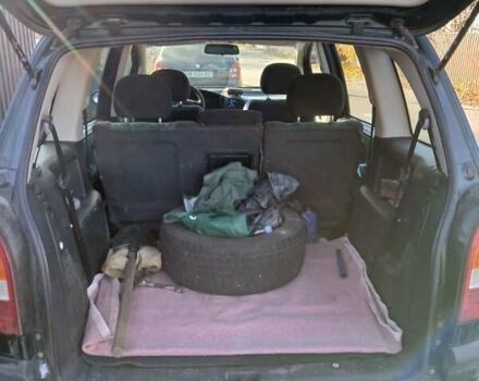 Зеленый Опель Зафира, объемом двигателя 1.6 л и пробегом 280 тыс. км за 3000 $, фото 5 на Automoto.ua