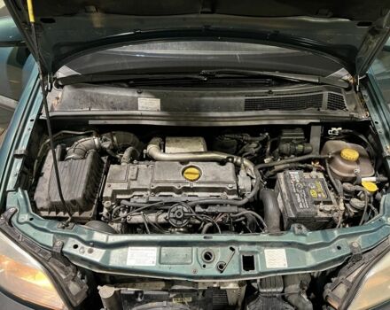 Зелений Опель Зафіра, об'ємом двигуна 2 л та пробігом 321 тис. км за 2200 $, фото 9 на Automoto.ua