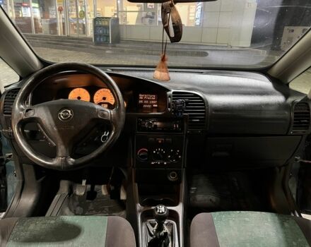 Зелений Опель Зафіра, об'ємом двигуна 2 л та пробігом 321 тис. км за 2200 $, фото 7 на Automoto.ua