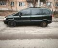 Зелений Опель Зафіра, об'ємом двигуна 2 л та пробігом 390 тис. км за 2000 $, фото 1 на Automoto.ua