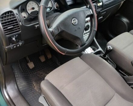 Зеленый Опель Зафира, объемом двигателя 1.8 л и пробегом 233 тыс. км за 3100 $, фото 3 на Automoto.ua