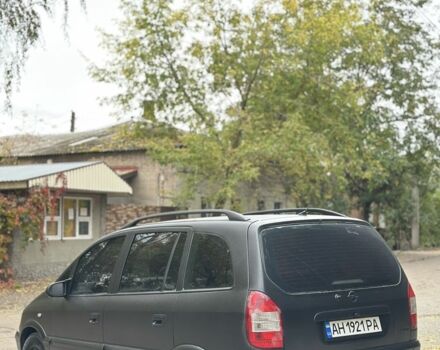 Зеленый Опель Зафира, объемом двигателя 2.2 л и пробегом 220 тыс. км за 2650 $, фото 3 на Automoto.ua