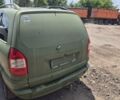 Зеленый Опель Зафира, объемом двигателя 2.2 л и пробегом 400 тыс. км за 2500 $, фото 8 на Automoto.ua