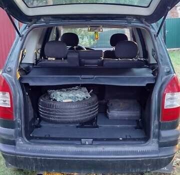 Зеленый Опель Зафира, объемом двигателя 1.6 л и пробегом 193 тыс. км за 5200 $, фото 7 на Automoto.ua