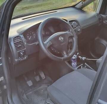 Зеленый Опель Зафира, объемом двигателя 1.6 л и пробегом 193 тыс. км за 5200 $, фото 8 на Automoto.ua