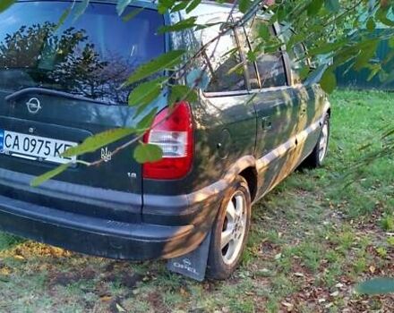Зеленый Опель Зафира, объемом двигателя 1.6 л и пробегом 193 тыс. км за 5200 $, фото 5 на Automoto.ua