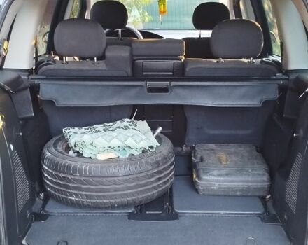 Зелений Опель Зафіра, об'ємом двигуна 1.6 л та пробігом 193 тис. км за 5200 $, фото 8 на Automoto.ua