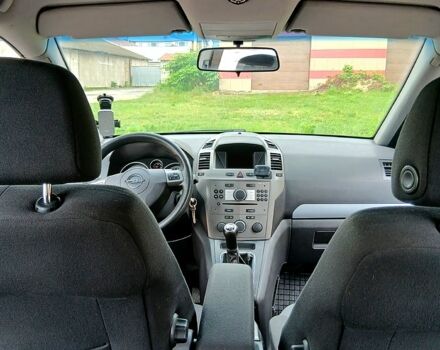 Зеленый Опель Зафира, объемом двигателя 2.2 л и пробегом 303 тыс. км за 4500 $, фото 2 на Automoto.ua