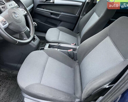 Зеленый Опель Зафира, объемом двигателя 1.6 л и пробегом 323 тыс. км за 5350 $, фото 29 на Automoto.ua