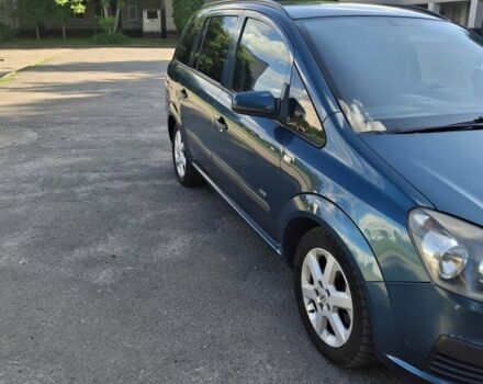 Зелений Опель Зафіра, об'ємом двигуна 1.6 л та пробігом 239 тис. км за 4500 $, фото 4 на Automoto.ua