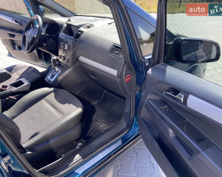 Зеленый Опель Зафира, объемом двигателя 1.91 л и пробегом 406 тыс. км за 5800 $, фото 11 на Automoto.ua