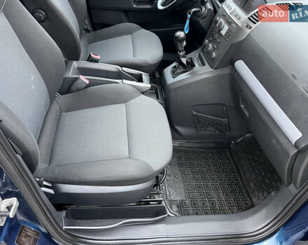 Зеленый Опель Зафира, объемом двигателя 1.6 л и пробегом 323 тыс. км за 5350 $, фото 30 на Automoto.ua