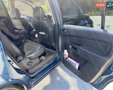 Зеленый Опель Зафира, объемом двигателя 1.91 л и пробегом 406 тыс. км за 5800 $, фото 10 на Automoto.ua