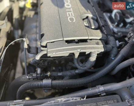 Зеленый Опель Зафира, объемом двигателя 1.6 л и пробегом 222 тыс. км за 7000 $, фото 65 на Automoto.ua