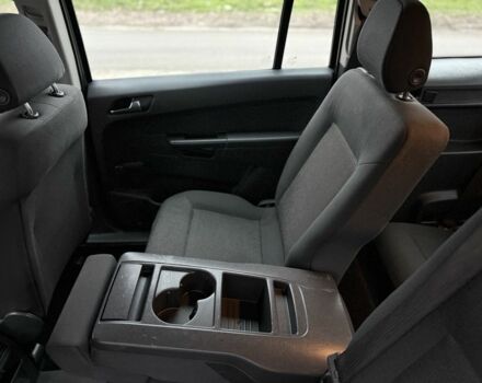 Зеленый Опель Зафира, объемом двигателя 1.6 л и пробегом 222 тыс. км за 6500 $, фото 20 на Automoto.ua