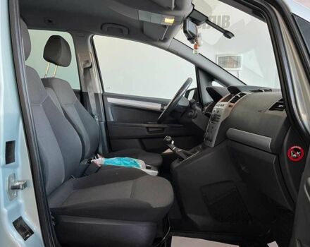 Зелений Опель Зафіра, об'ємом двигуна 1.6 л та пробігом 260 тис. км за 7000 $, фото 8 на Automoto.ua